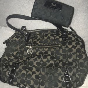 Coach purse with wallet